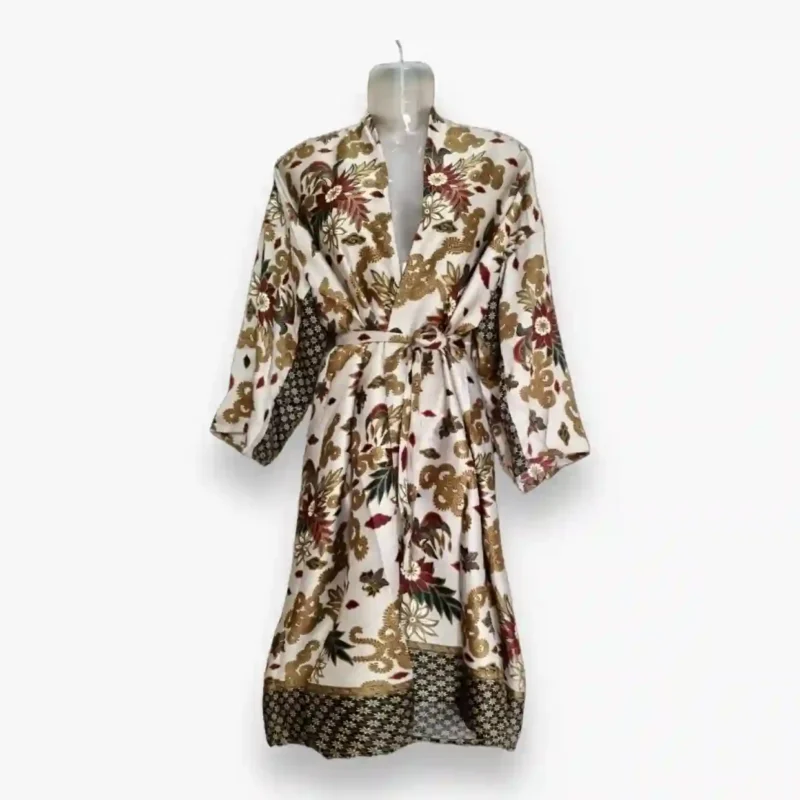 Elegant-Ivory-Floral-silk-Kimono-Bathrobe-gagg Elegant Ivory Floral Silk Kimono Bathrobe - Luxurious and Stylish