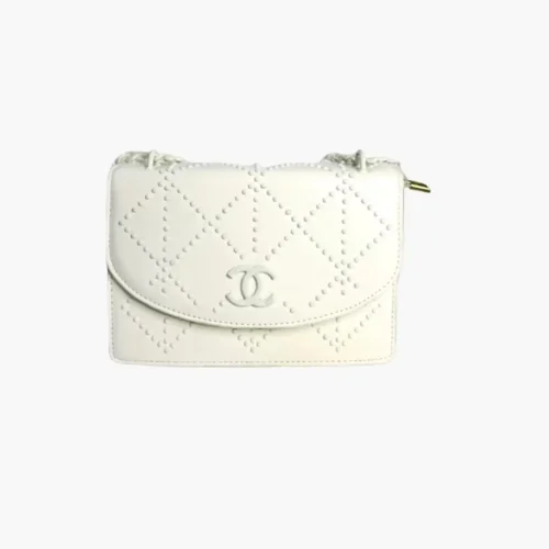 First-copy-Chanel-cream-sling-bag-gagg 2-Photoroom First Copy Chanel Cream Sling Bag - Elegant and Versatile